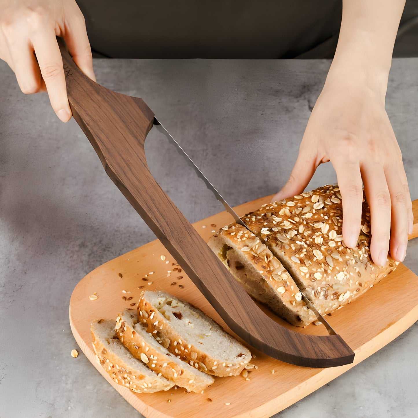 Choplet Bread Bow Cutter™